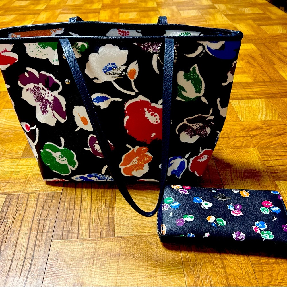 Coach/ Tote bag/ Navy blue with floral print. Matching wallet
